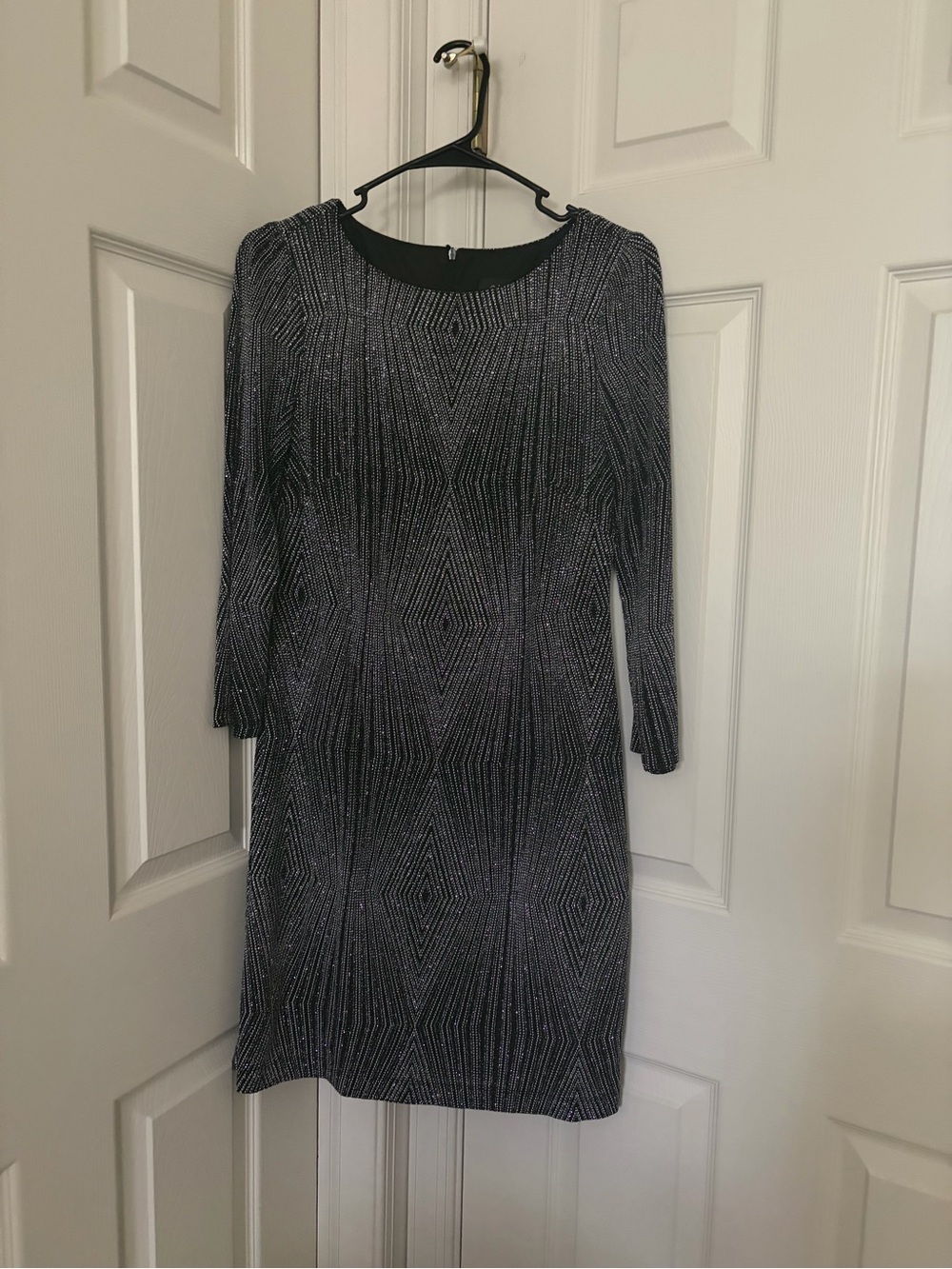 Black Glitter-Textured Long-Sleeve Mini Dress
